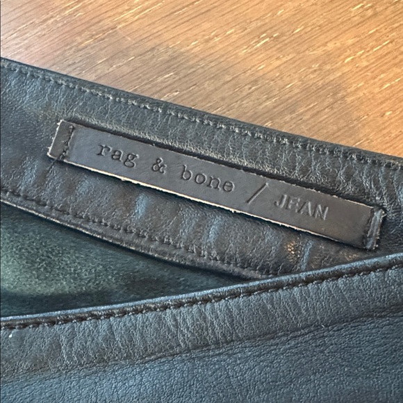 Rag & Bone Leather Pants Womens Size 26 Black Cuffed Hem Mid Rise - Picture 5 of 10